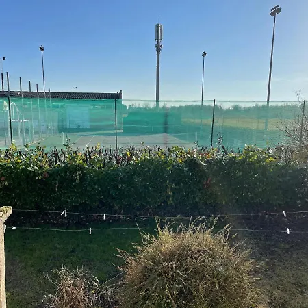 Villa Avec Piscine Proche De Montauban