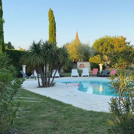Villa Avec Piscine Proche De Montauban